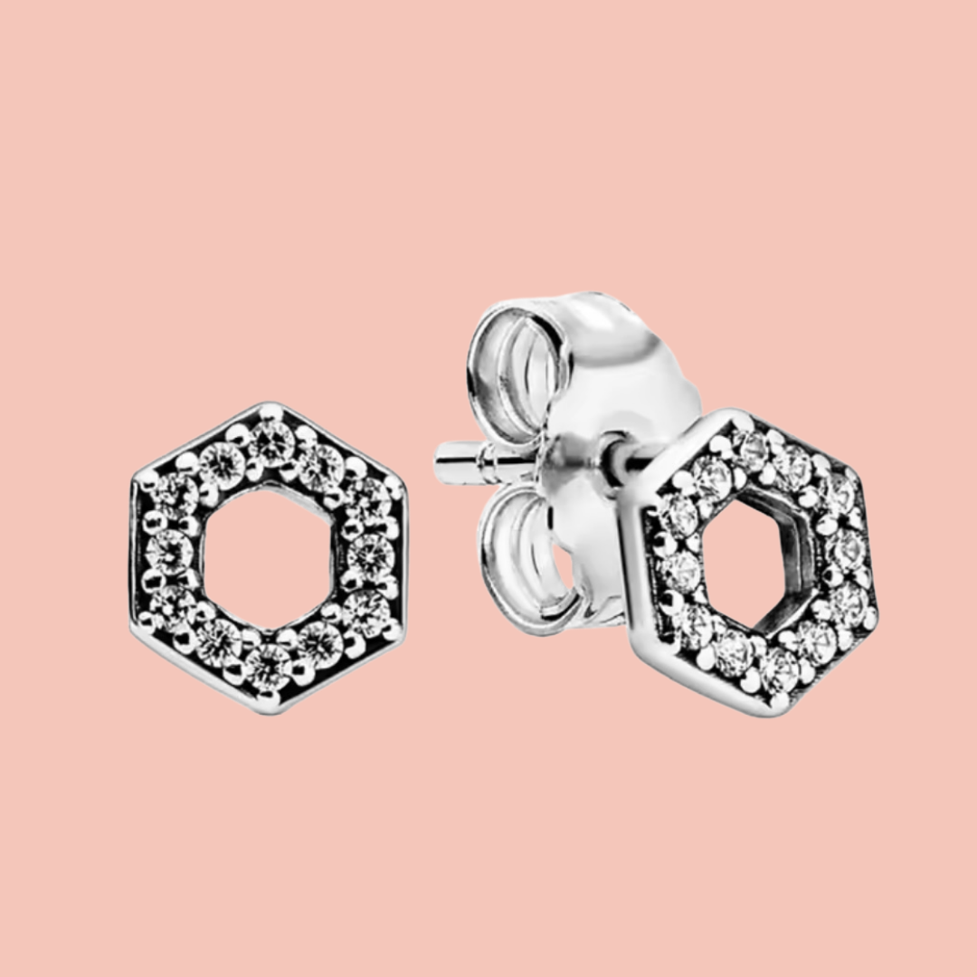 Aretes hexágonos con piedras platas