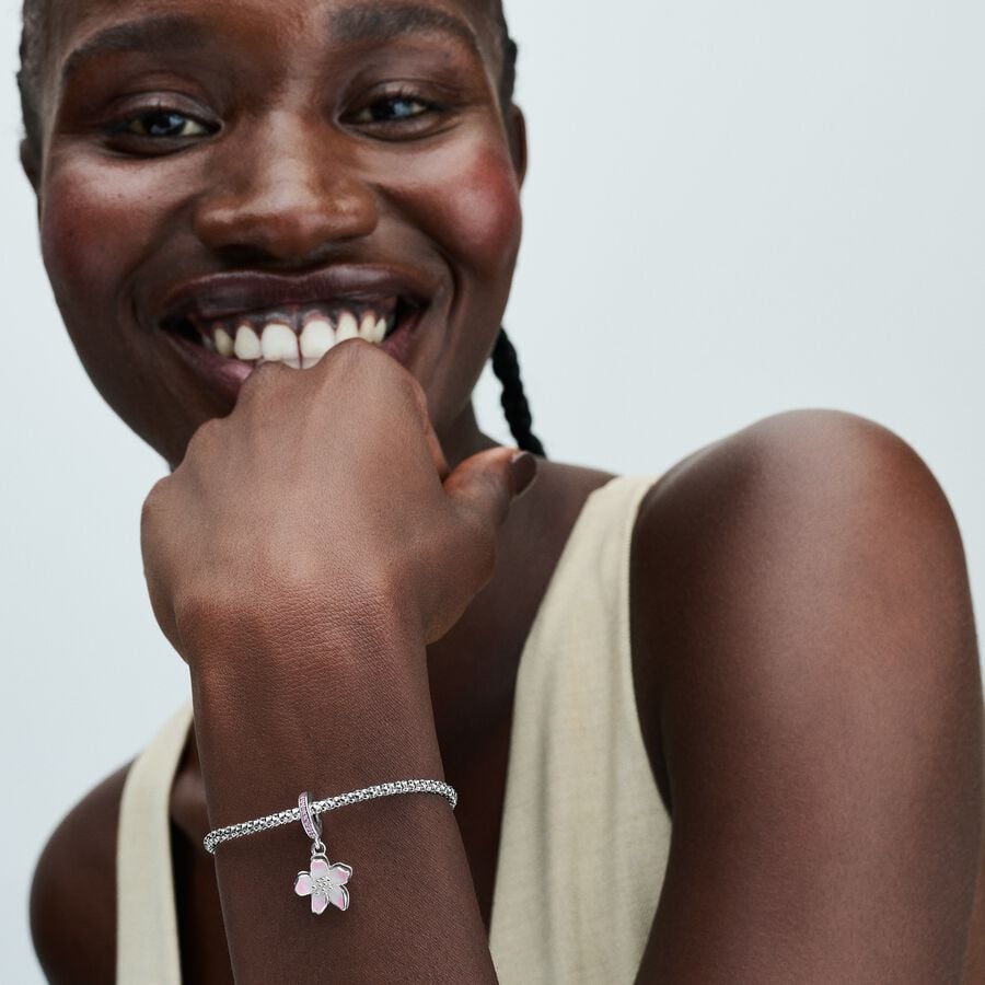 Charm flor rosa con blanco colgante