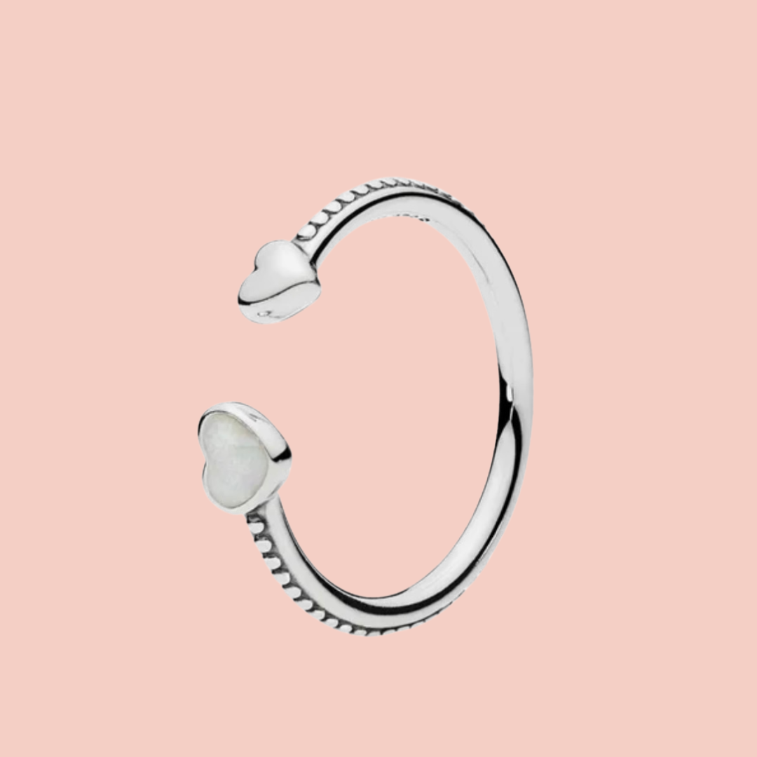 Anillo con dos corazones plata y blanco