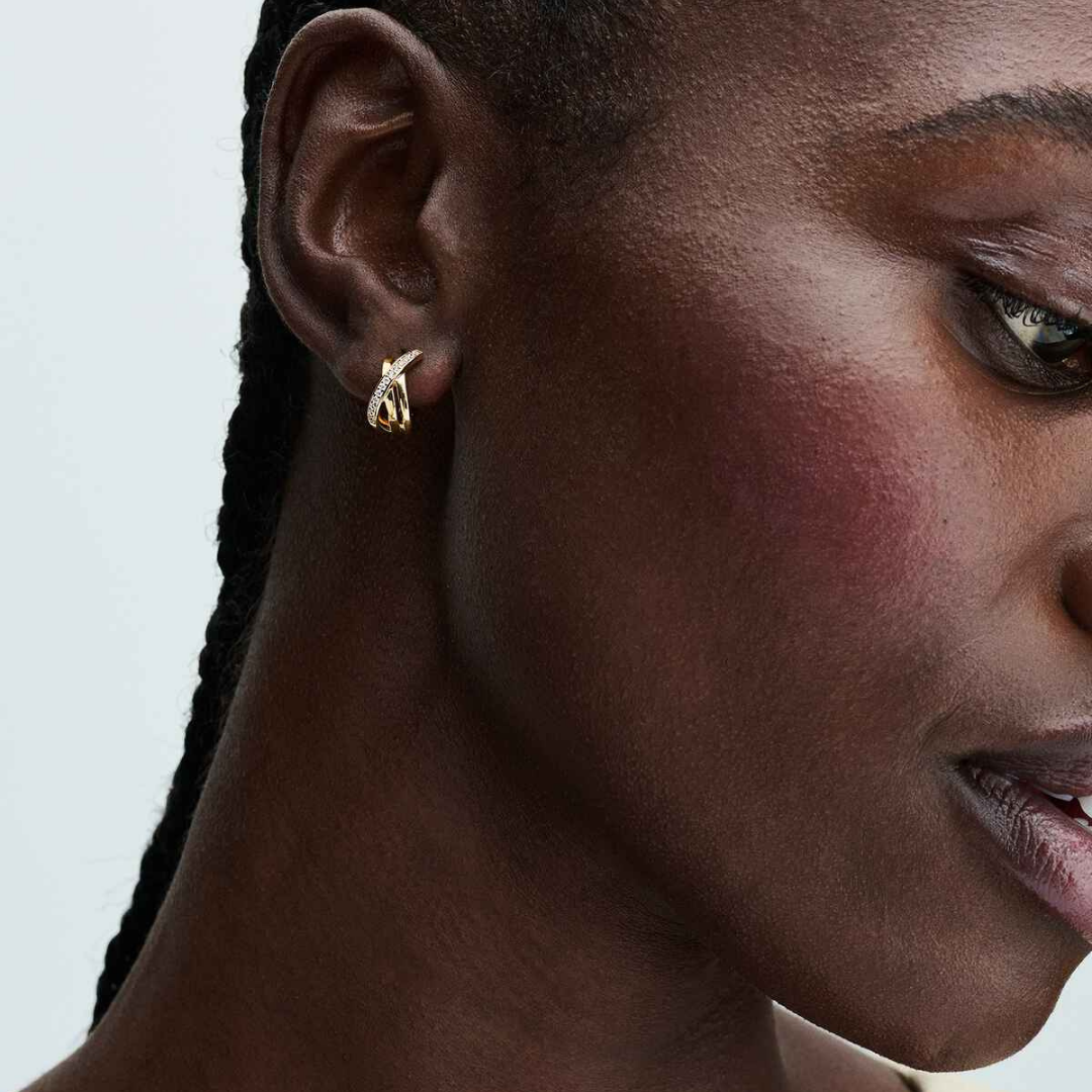 Aretes dorados tres aros cruzados