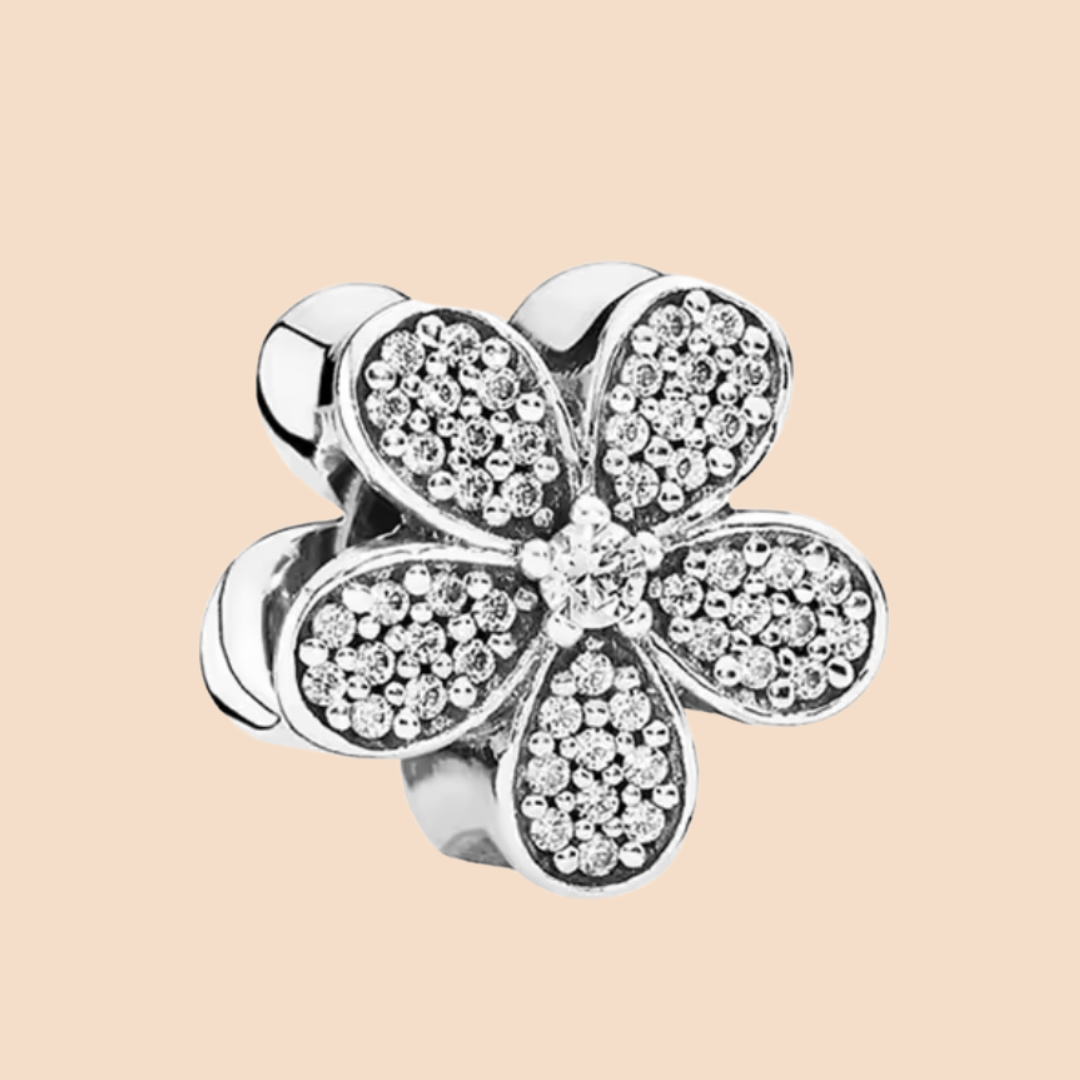 Charm flor con piedras plata