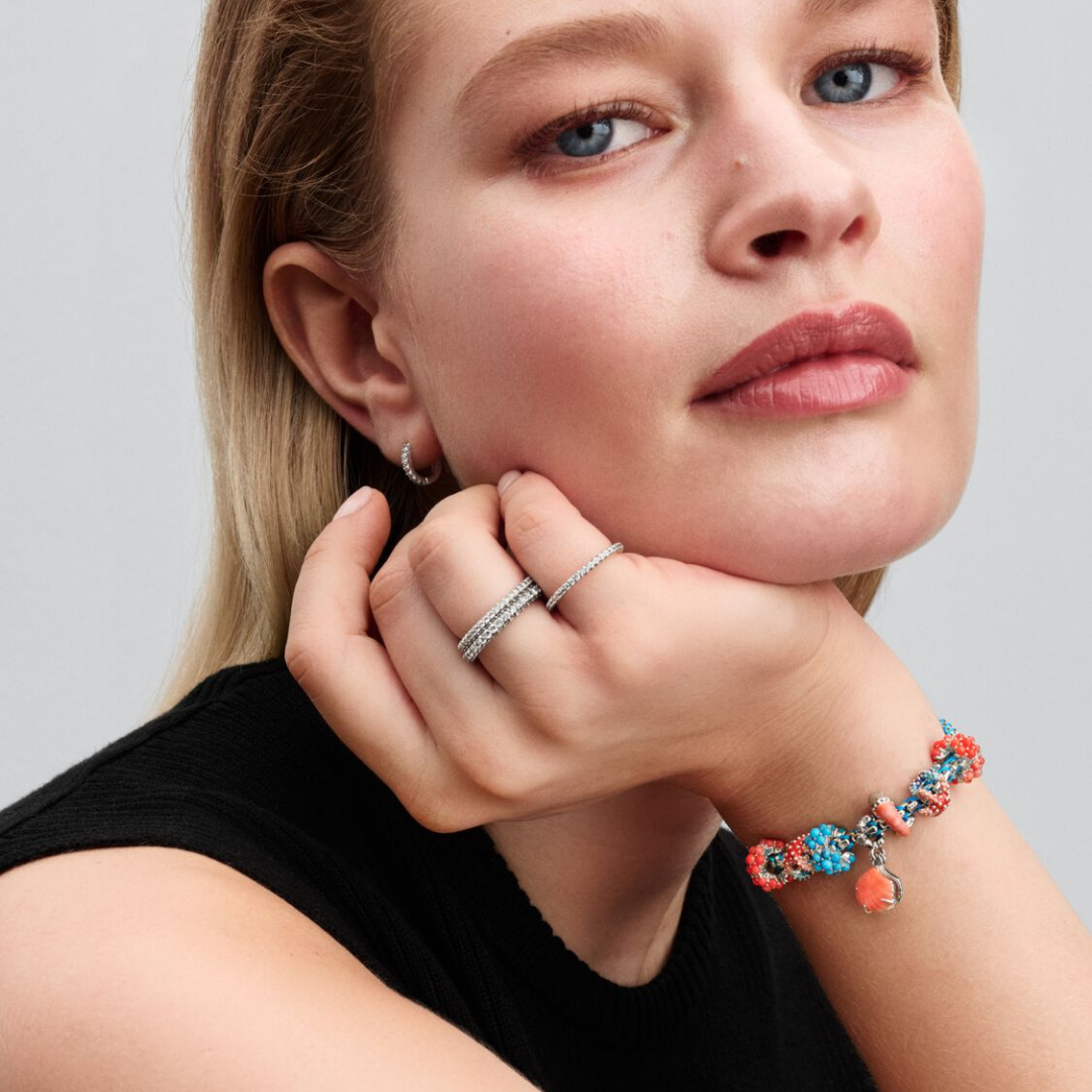 Charm estrella de mar azul y naranja