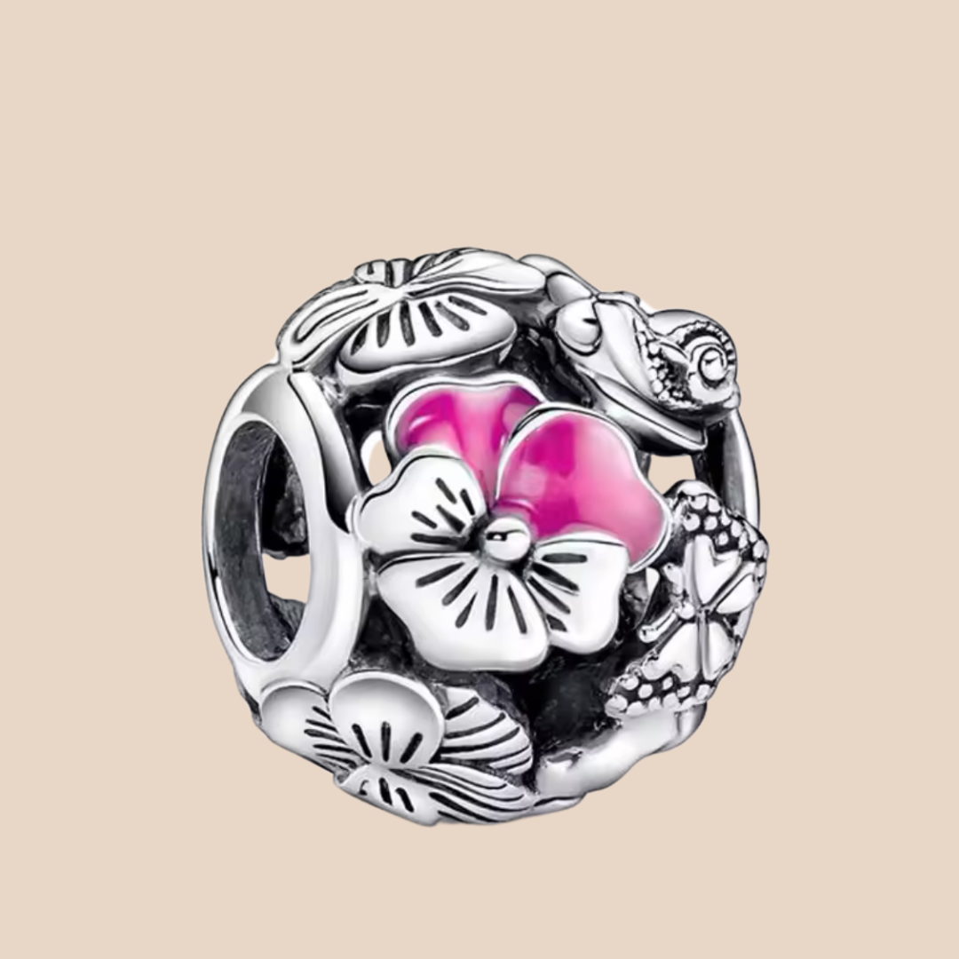 Charm separador con flores rosas y mariposas