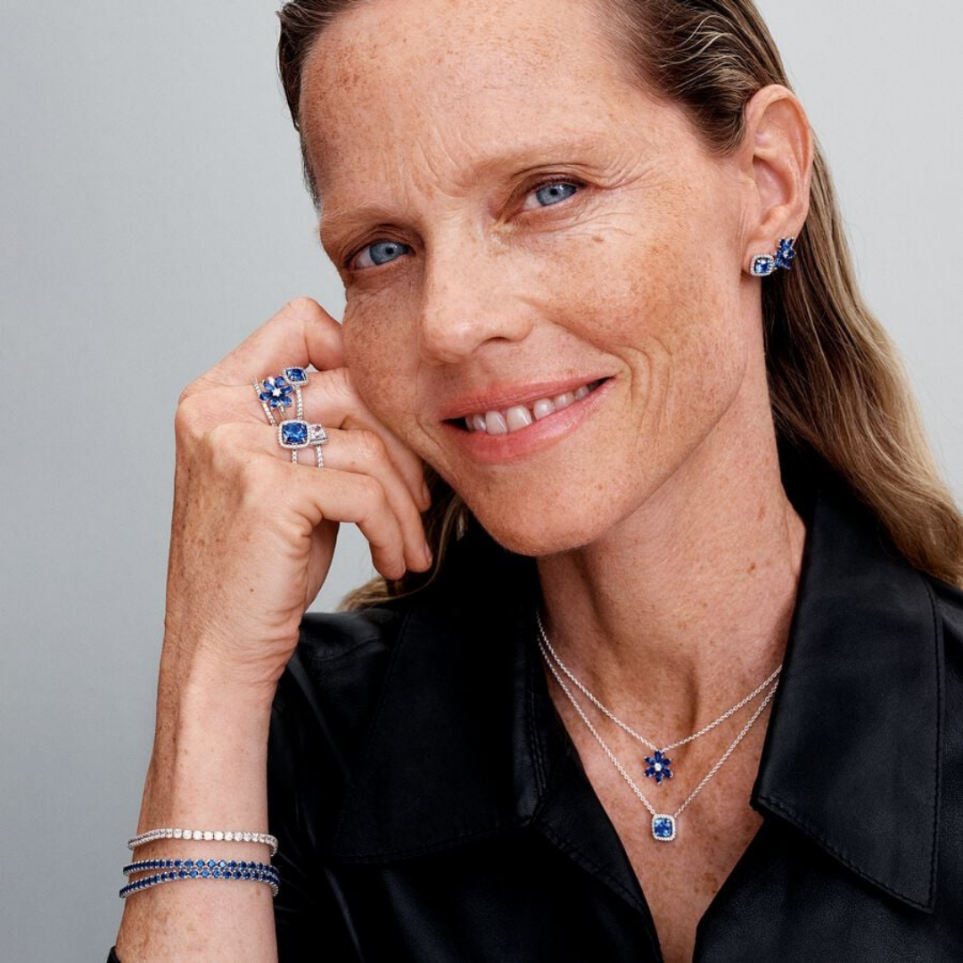 Aretes piedras cuadradas azules con piedras plata