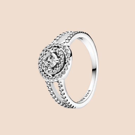 Anillo redondo con piedras plata