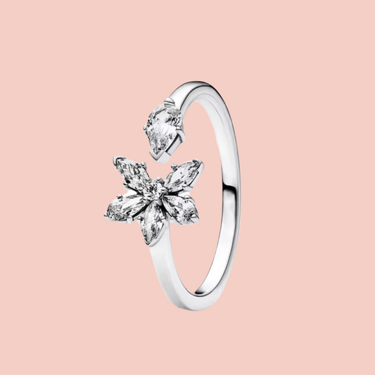 Anillo flor con piedras plata