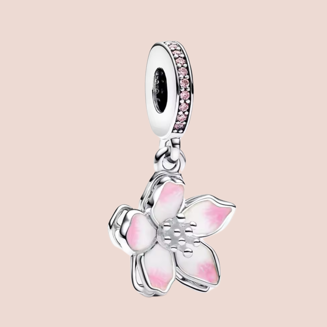 Charm flor rosa con blanco colgante